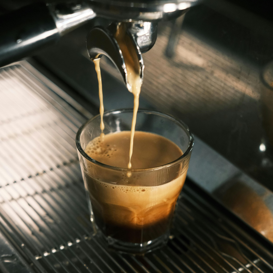 Espresso sem mistério: moagem, dose, tempo e extração