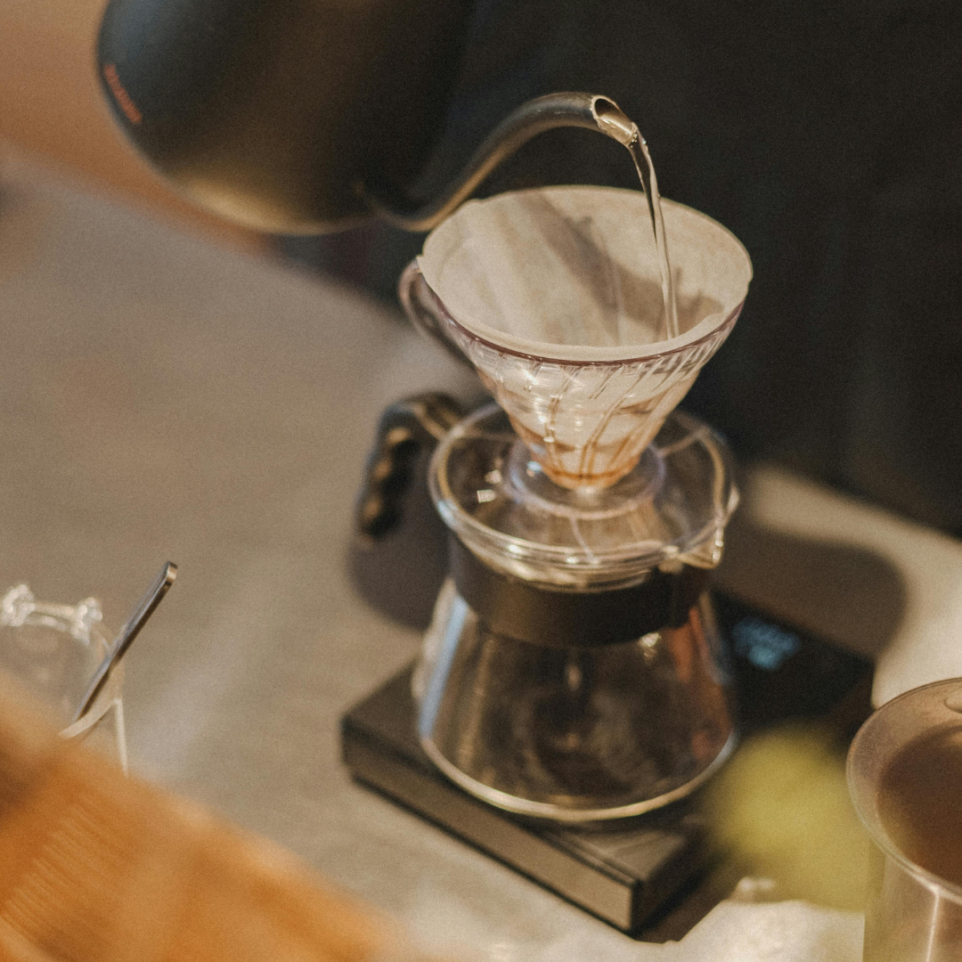 Como preparar café no V60: guia prático para uma xícara equilibrada